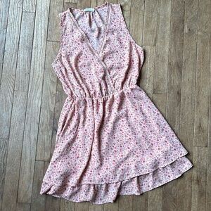 Sienna Sky v-neck fit and flare‎ dress pink floral size XS